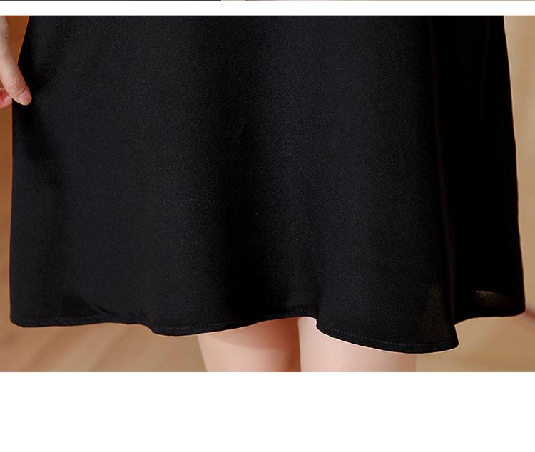 Elegant Plus Size Silk Midi Dress – Short Sleeve Round Neck for Stylish Mothers