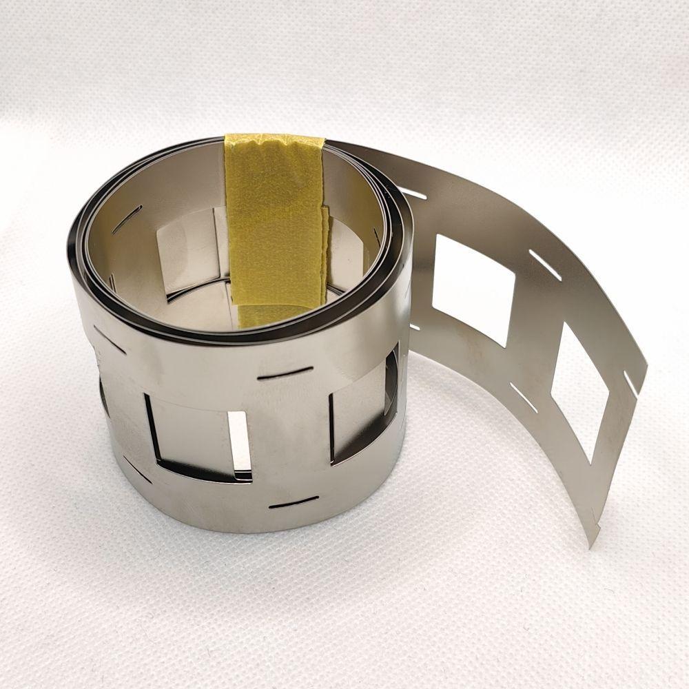 32650 Flat Top Battery with Spot Welded Nickel Plated Strip and Holder - 34.5mm