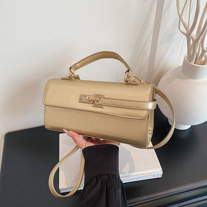 Portable Small Square Bag, Retro Crossbody Bag, High-end Commuting Trend Kelly Bag