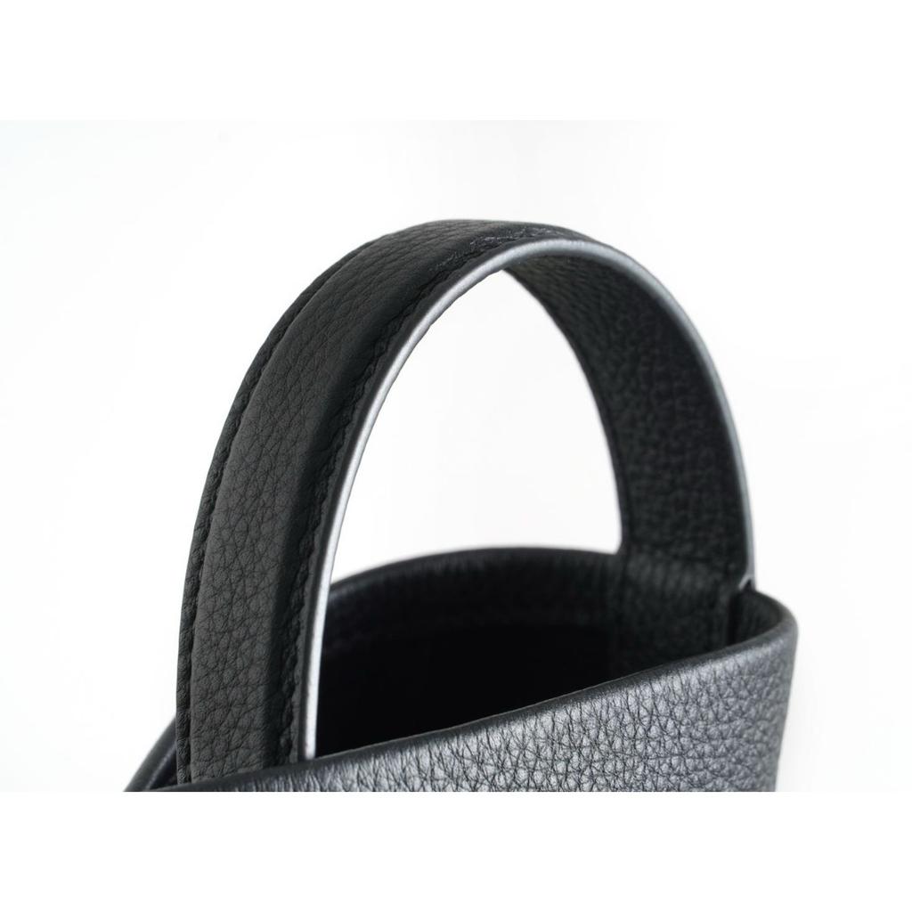 [High-quality] Genuine Leather Single Shoulder Portable Large-capacity High-end Sense Imported Light Drop Lychee Pattern Cowhide Commuter Bucket Bag