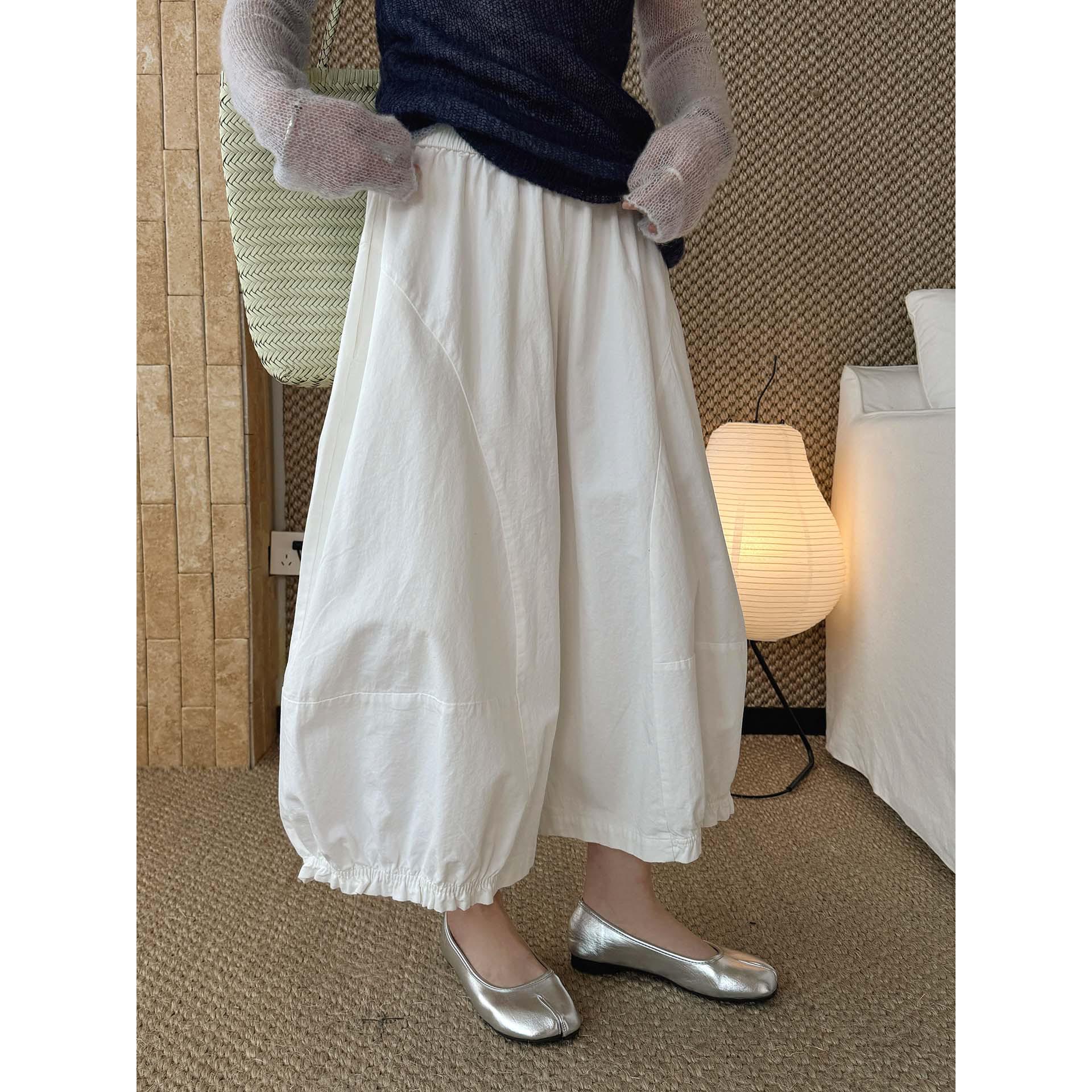 

Japanese Style Elastic Waist 3D Lantern Cropped Pants for Women One Size білий