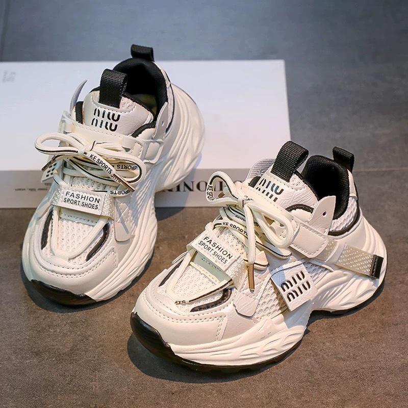 Children's little white shoes, girls' shoes 2025 new spring and autumn mesh lightweight soft-soled sports dad shoes winter velvet