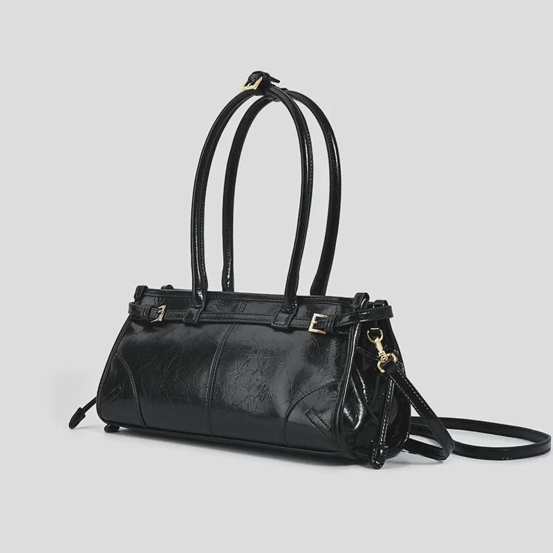 2024 Retro European & American Women's Baguette Shoulder Bag - Large Capacity, Autumn/Winter Collection