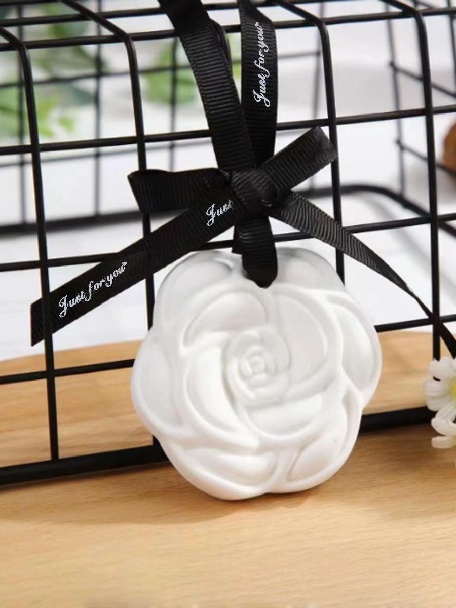 

1/3/5 шт. Ароматизатор для шкафа Твердый аромат Долгосрочный аромат Изысканный аромат камелии Дом Шкаф для одежды Ванная 1pc