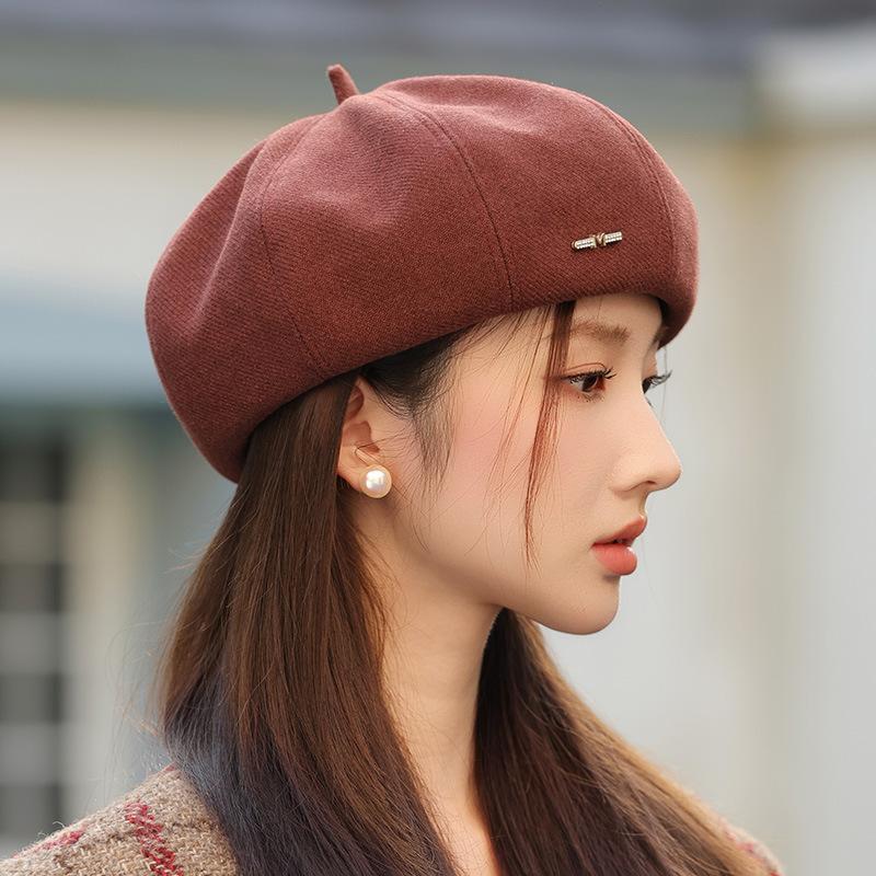 

Корейская версия женского осенне-зимнего нового ретро-берета, повседневной универсальной восьмиугольной шляпы, большого обхвата головы, подчеркивающей лицо, шляпы маленького художника average size