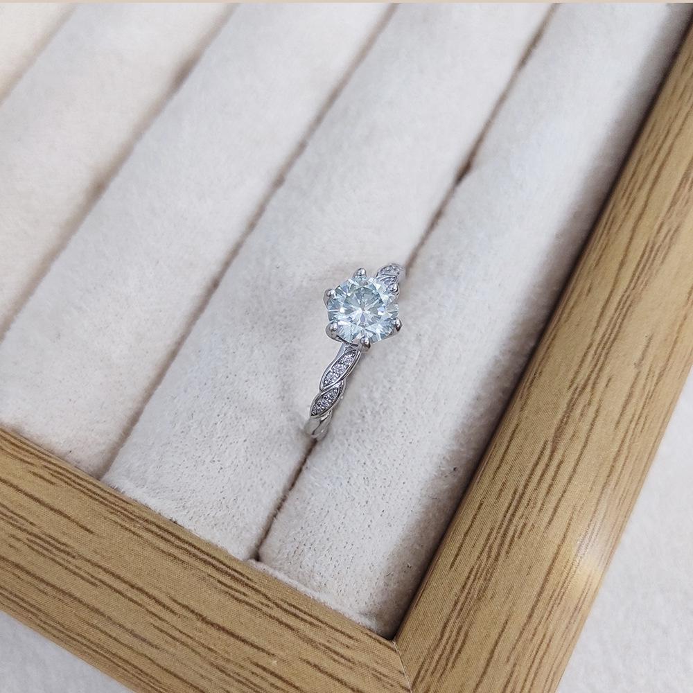 925 Sterling Silver Moissanite Six-Prong Women's Twin Flower Ring