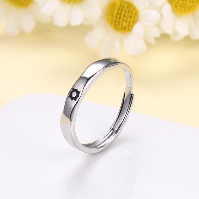 

Корейские регулируемые парные кольца «Солнце и Луна» - Ювелирные украшения для любви на День Циси Open Adjustable