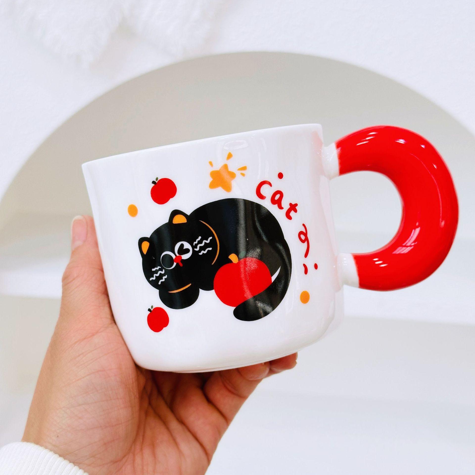 

Creative Cute Apple Kitten with Lid Spoon Cartoon Ceramic Cup Souvenir Gift Box Set for Mug for Girls 350ML