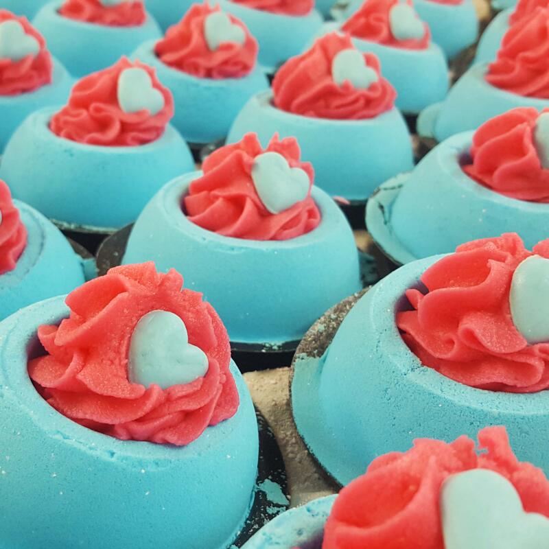 BOMP COSMETICS Blueberry Funday Bath Blaster