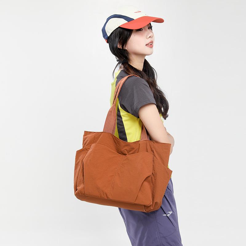 Large Capacity Bag Fashion Trend Retro Simple Personality Summer New Shoulder Bag 2025 Casual Women Tote