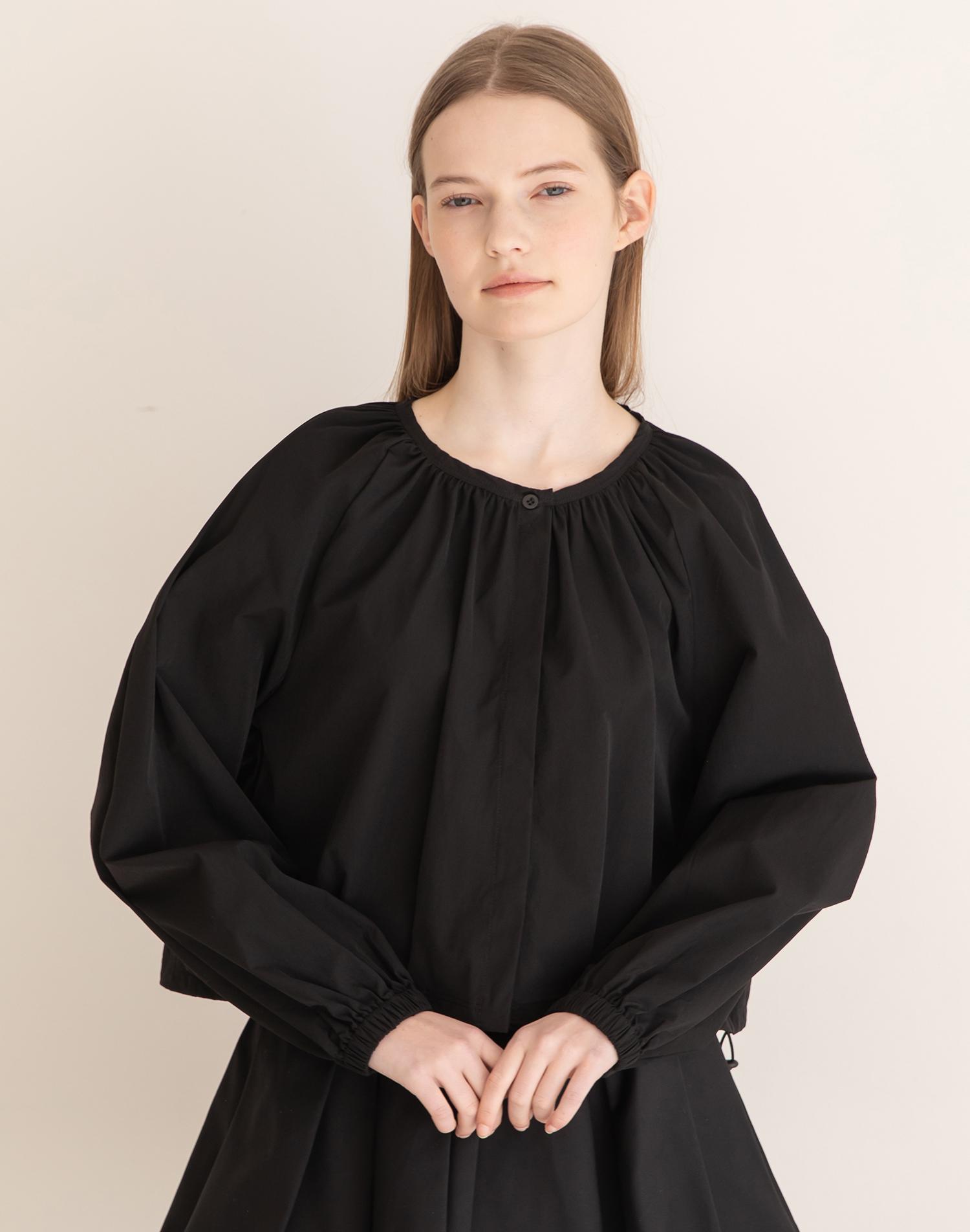 J Mark New York Round-Neck Outer Blouse - Black Black/Free