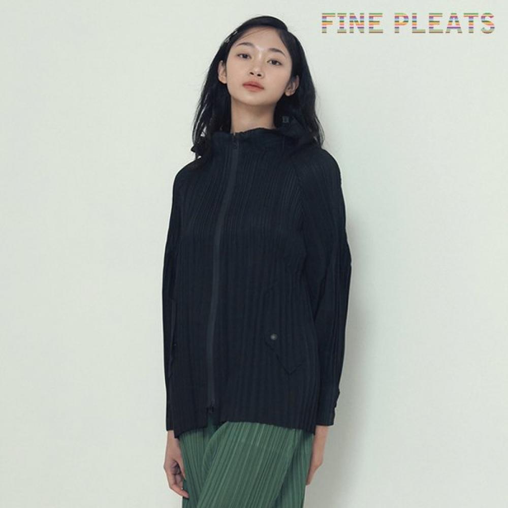 Fine Pleats High Neck Hoodie Jumper Black FREE