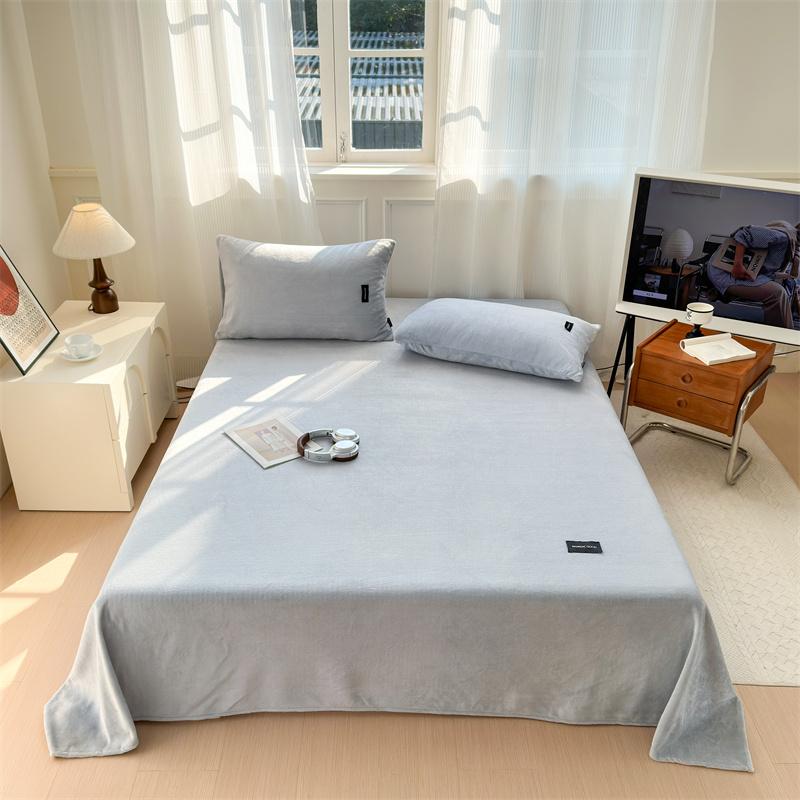 3pcs Solid Color Milk Velvet Bed Sheet Set Autumn Winter Warm Pink Bedding with 2 Pillowcases Soft and Skin-friendly Bed Cover