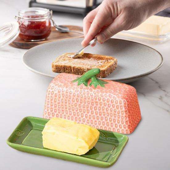 

Butter with Safe Lid Strawberry-Shaped Ceramic Dish Butter Storage Container Hand-Painted червоний