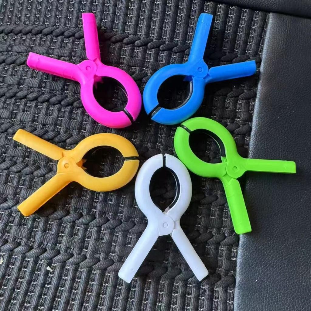 Plastic Clothes Drying Clips With Strong Grip For Home Laundry And Garment Fixing