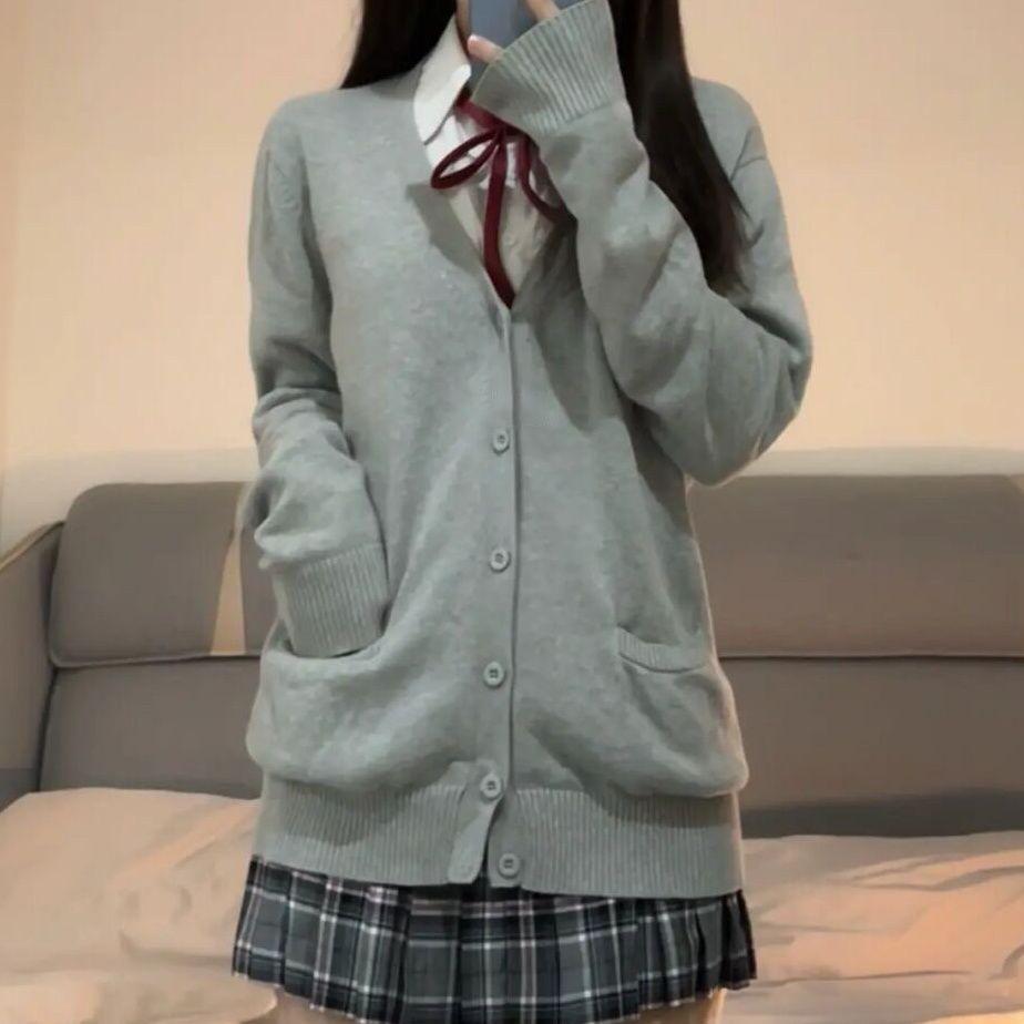 Grå College Tröja Ytterkläder Kofta JK Uniform Höst Vinter Japansk Enfärgad V-ringad Knappar Ficka Lös Tunn Långärmad Stickad
