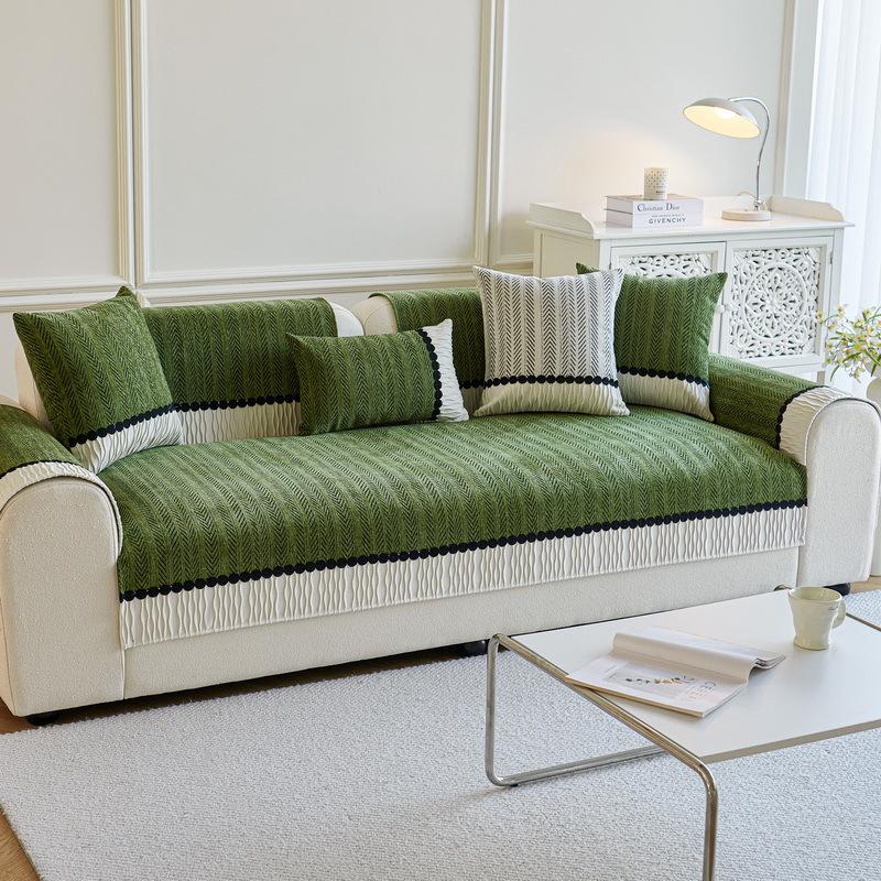 

Light French Cream Wind Sofa Cushion New Fish Bone Pattern Chenille Leather Sofa Non-Slip Backrest Cover Cloth Towel 70*70cm