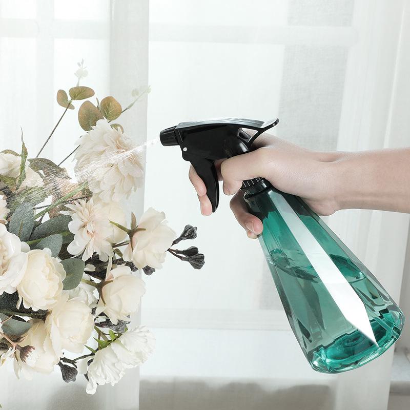 500ml Plastic Hand-Pump Spray Bottle for Watering & Disinfection