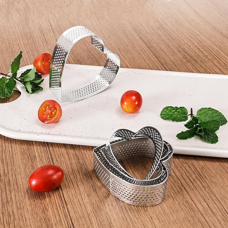 Heart Shaped Perforated Tart Rings With Hole Stainless Steel Tart Bottom Tower Fruit Pie Quiches Cake Ring Mousse Baking Mold