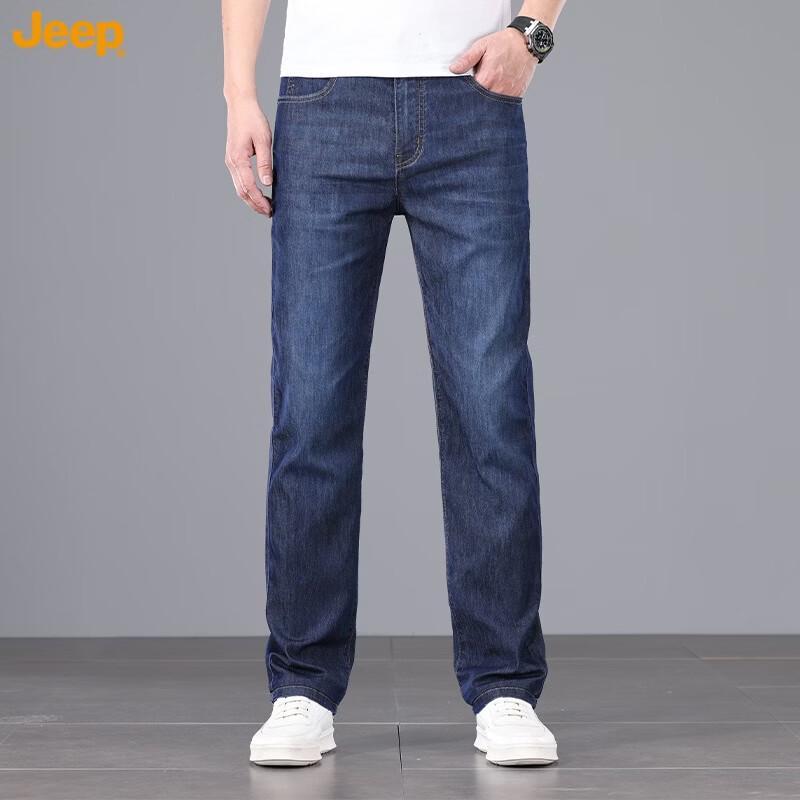 JEEP Men s Lightweight Stretch Straight-Leg Jeans 29