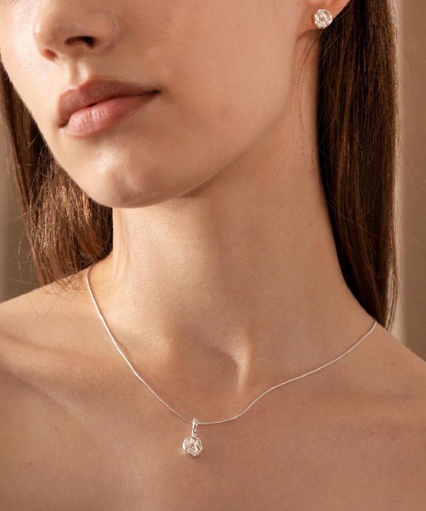 Jnui Silver Dew Necklace