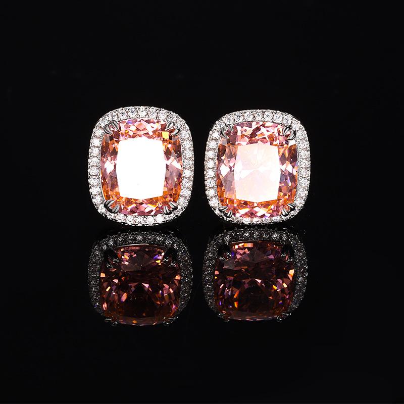 

Ювелирные изделия Медное основание Позолоченное Имитация огранки «Птичье гнездо» Темпераментный набор Женский 15 * 20