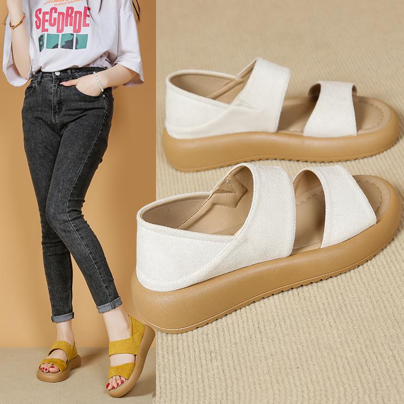 

Fashion Beach Shoes Women Sandals Lightweight Non-slip Round Toe Slippers for Women Summer Comfortable Sandals Platform Shoes 35 чорний