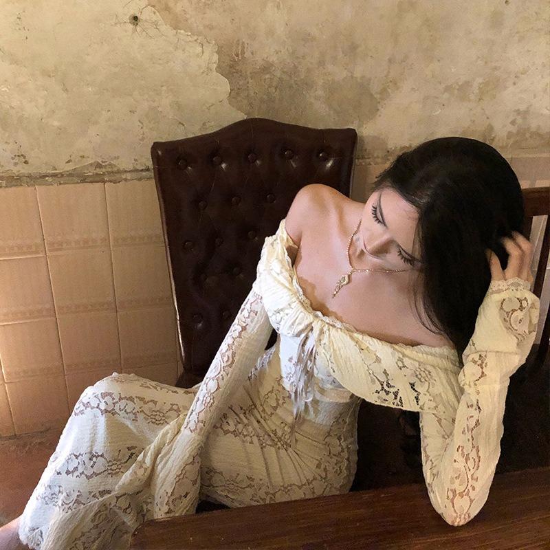 French One-word Shoulder Lace Long-sleeved Dress Women's Autumn Temperament High-end Sexy and Beautiful Dress Hip-wrapped Long Skirt