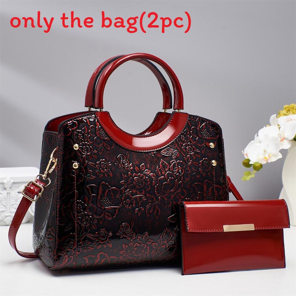 Pu Leather Vintage Motorcycle Bag With Flower Embossed Design For Daily Use