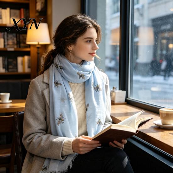 Lightweight Bee Print Scarf for Women, Cute Pattern Neck Scarf, Trendy Accessory Soft Long Thin Shawl Wrap Vacation, Travel, Party Casual Decorative