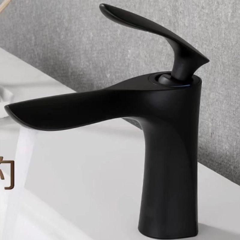 

Black/Gold Bathroom Basin Faucet Brass Faucet Mixer Tap Wash basin Faucet Single Handle Hot and Cold Faucet Deck Mounted чёрный