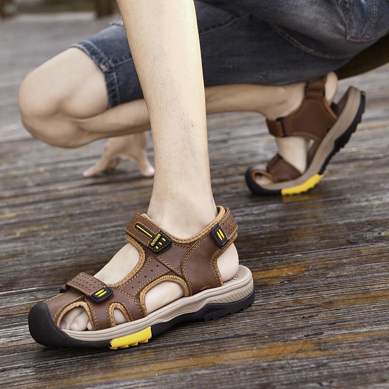 Male Sandals Summer Leather Fashion Beach Shoes Lightweight Breathable Comfortable Roman Shoes Sandals for Men  Luxury