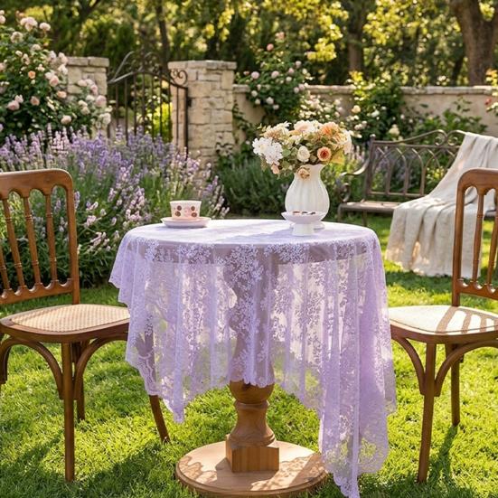 Baizihuahu Lace Tablecloth, Floral Table Cover, Retro Scalloped Tablecloth for Dining Table, Rustic Wedding Party Bridal Shower Decor