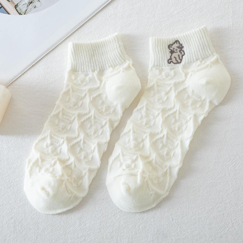 Ladies Summer Thin Lovely Embroidered Pure Cotton White Boat Socks