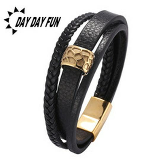 Stylish Wolf Head Braided Leather Bracelet