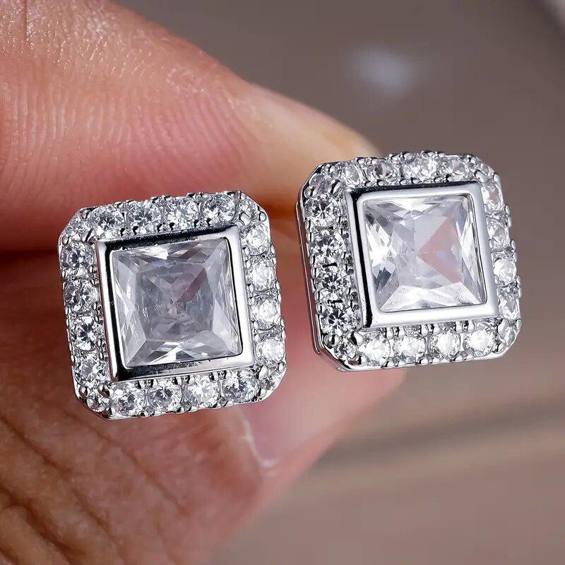 

2026 New European and American Square Micro Inlaid Zircon Zircon, Light Luxury, Versatile, Gentle, Trendy, Cool Style Zircon