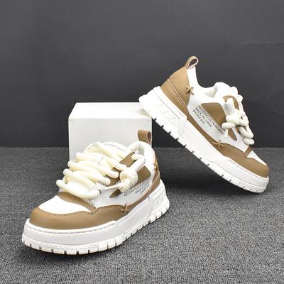 Sneaker Casual Uomo Scarpe Bianche di Design Moda Pelle Secondaria Pelle Bovina Traspirante Altezza Aumentata Piattaforma Piatta Scarpe da Tavola