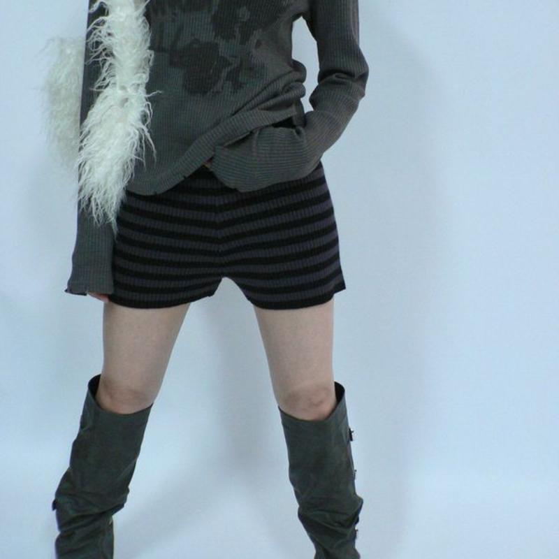 Leichte Asiatische Retro Patchwork Gestreifte Elastische Slim Fit Schlankmachende und Elastische Hochtaillierte Strickshorts für Damen