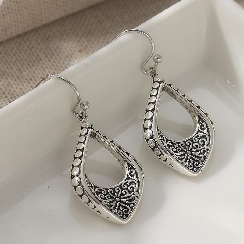 

Vintage Ethnic Style Hand Carved Textured for Women Silvery Plated Dangle Earrings Fashion Vacation Festival Jewelry Accessories Silver