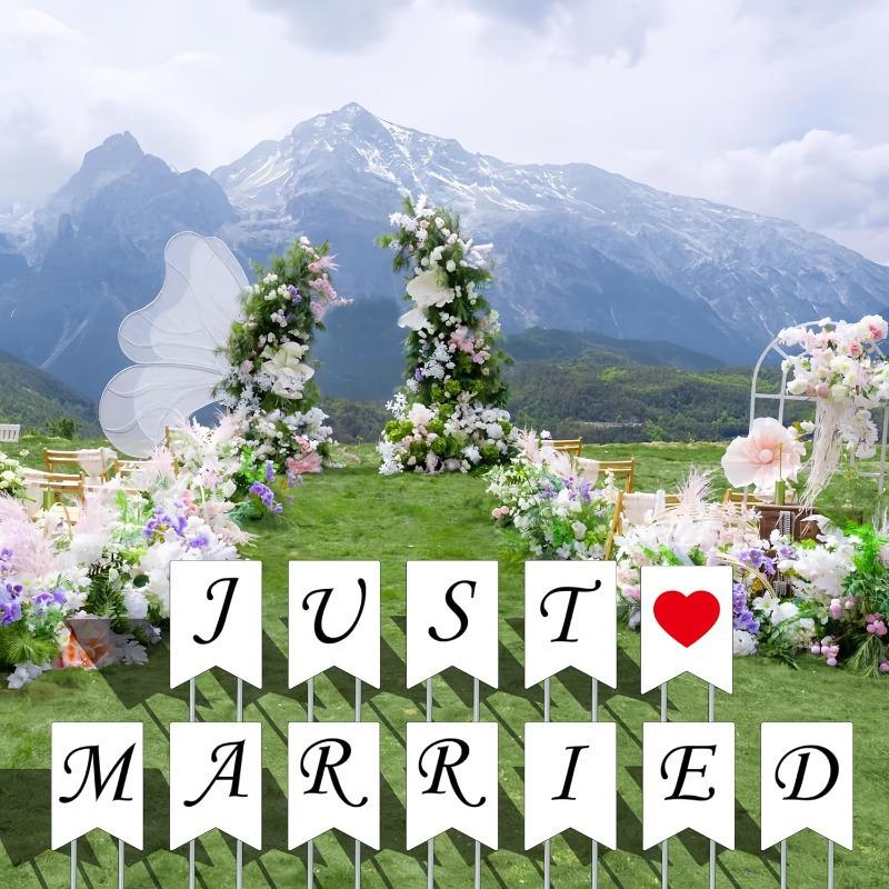12 "Happy Wedding" Yard Signs with Stakes - Outdoor Lawn & Patio Decorations