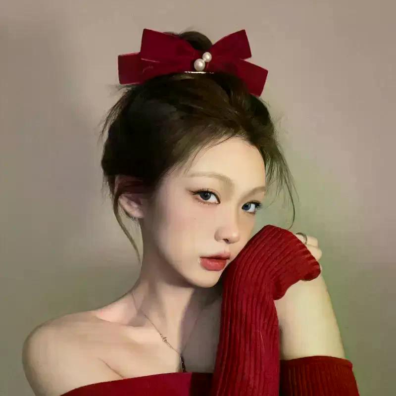 2Pcs Graceful Retro Black/Red Velvet Bow Clip Elegant Two-piece School Party Duckbill Clip For All Seasons Hair Accessories