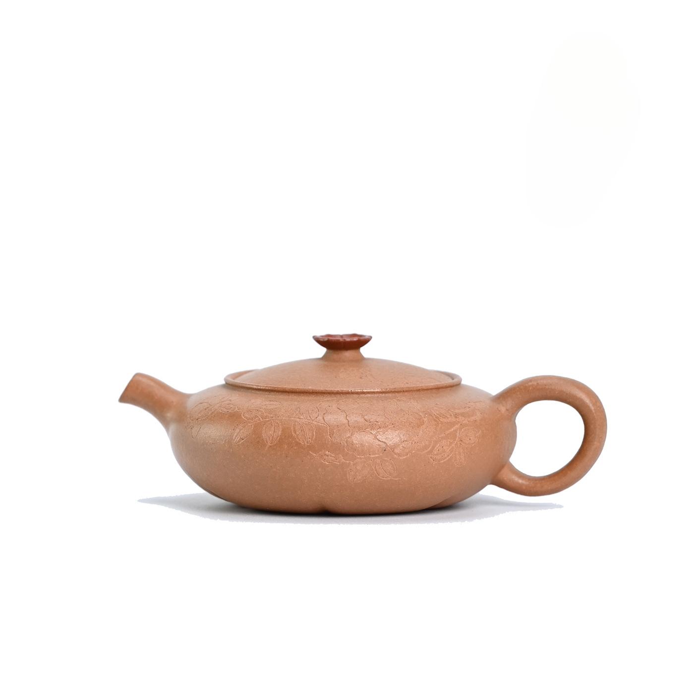 

210ml Exquisite Yixing Purple Clay Teapots Handmade Carved Floral Pattern Flat Pot Raw Ore Section Mud Kettle Zisha Tea Set Cha