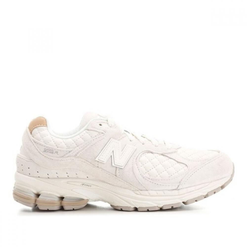 

New Balance Suede Sneakers M2002rpd US7