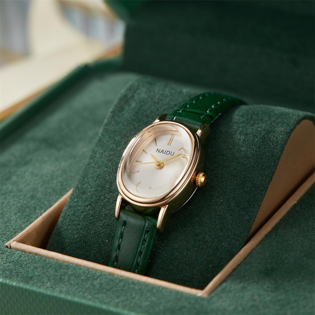 Elegant and Fashionable Ladies Watch Simple Smooth Dial Oval Case Ladies Quartz Watch