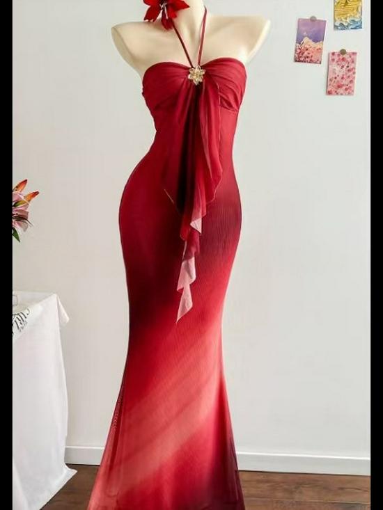 Elegancki jednoczęściowy strój kąpielowy z odkrytymi plecami i wiązaniem na szyi 2026