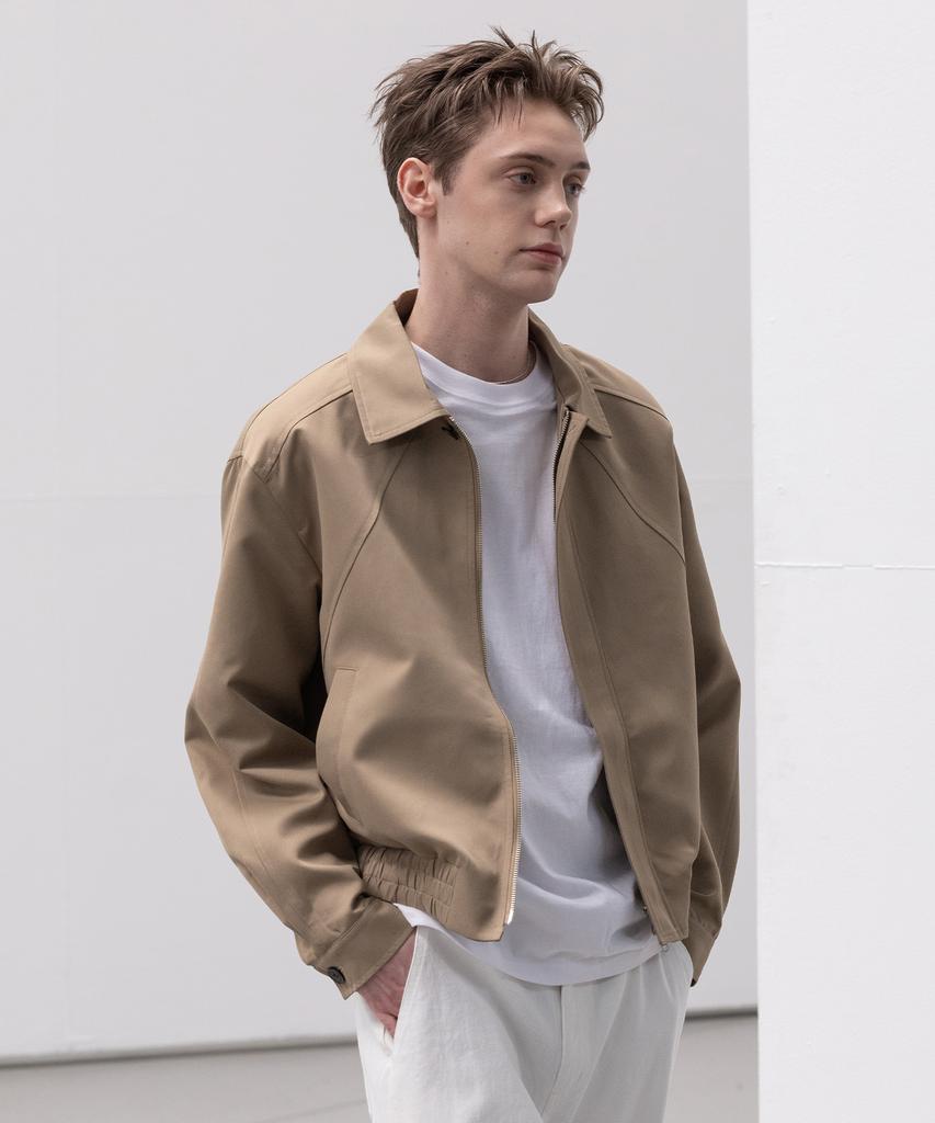 Decoroso Curved Raglan Blouson Jacket [Beige]