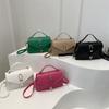 Retro and Simple Women's Bags, Fashionable Commuting Fashion Messenger Bags, Shoulder Bags, Practical Temperament Handbags, Bags.