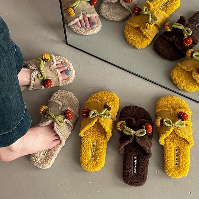 Niche milk huhu word fluffy shoes women autumn and winter cute cartoon small tomatoes versatile casual wind outside cotton slippers
