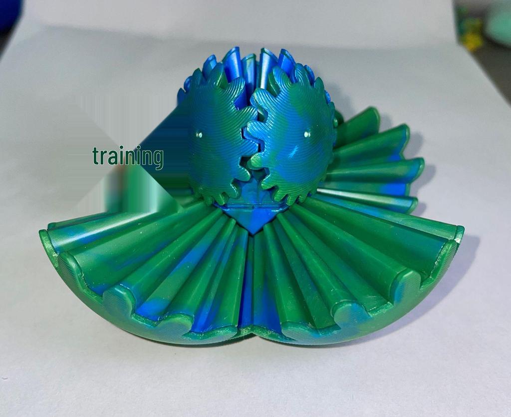 3D Colorful Gear Ball Figurine: Rotating Creative Toy for Kids