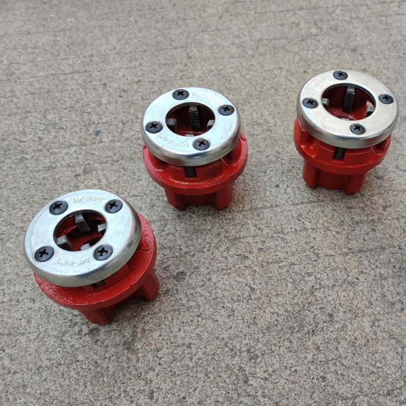 Professional Hand Operated Pipe Threading Set Galvanized Plumbing Manual Tapping Tool Accessories for Diversing Projects